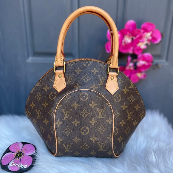 Louis Vuitton Handbags - ❌❌SOLD ❌❌LOUIS VUITTON Handbag